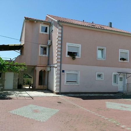 Apartments Saraden Vodice Ngoại thất bức ảnh