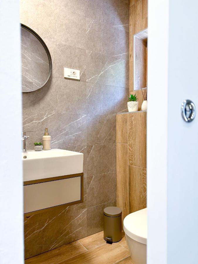 Apartments Saraden Vodice Ngoại thất bức ảnh