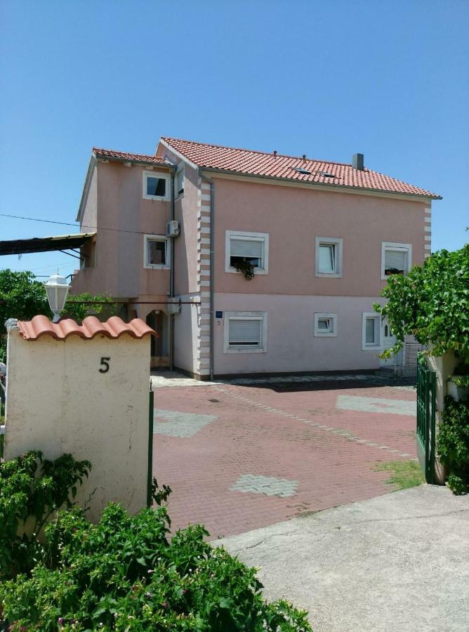 Apartments Saraden Vodice Ngoại thất bức ảnh