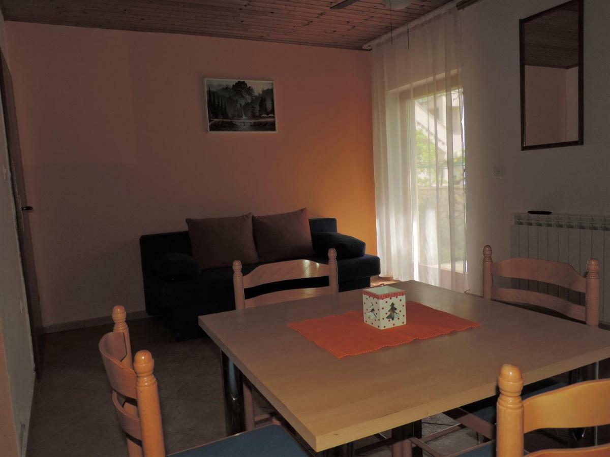 Apartments Saraden Vodice Ngoại thất bức ảnh