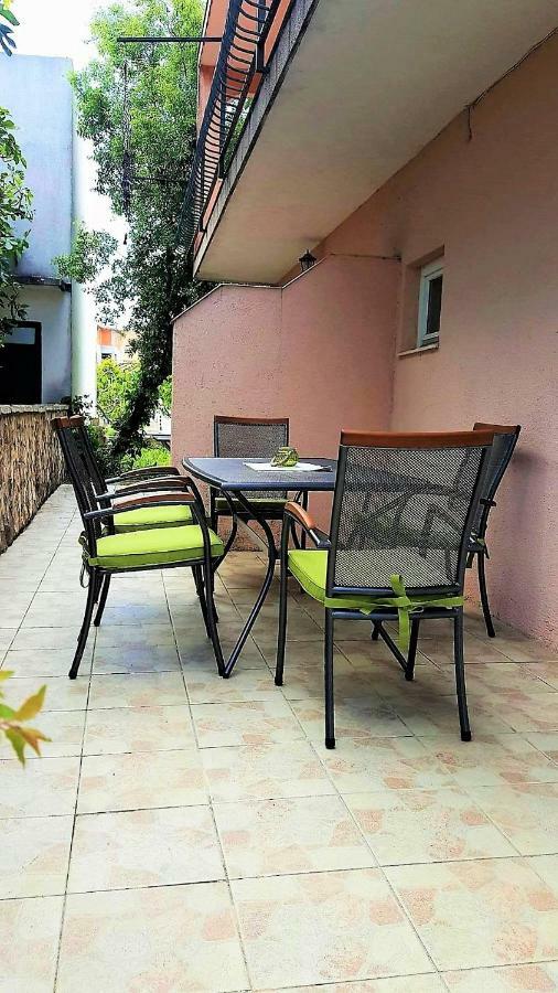 Apartments Saraden Vodice Ngoại thất bức ảnh